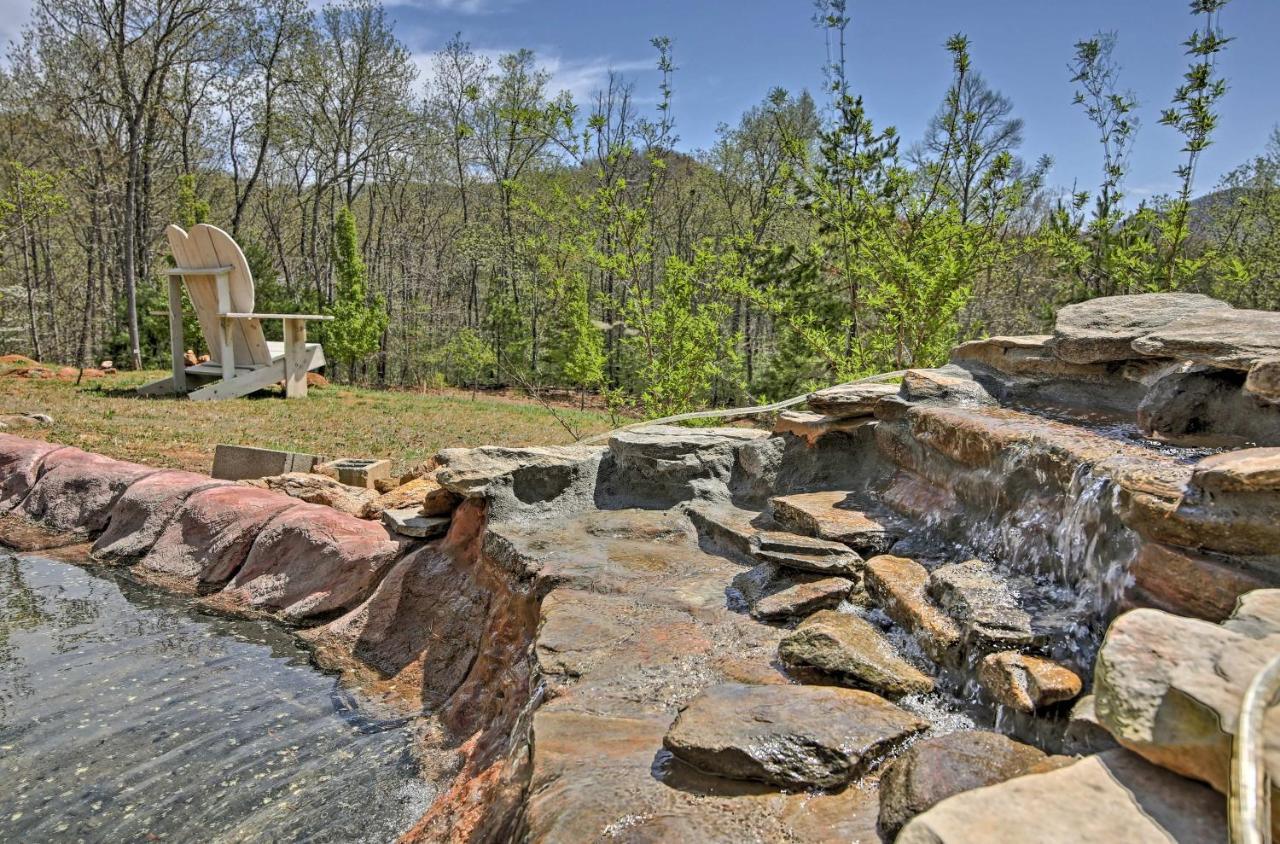 Unique Murphy Retreat With Hot Tub, Pond And Waterfall Villa Exterior photo